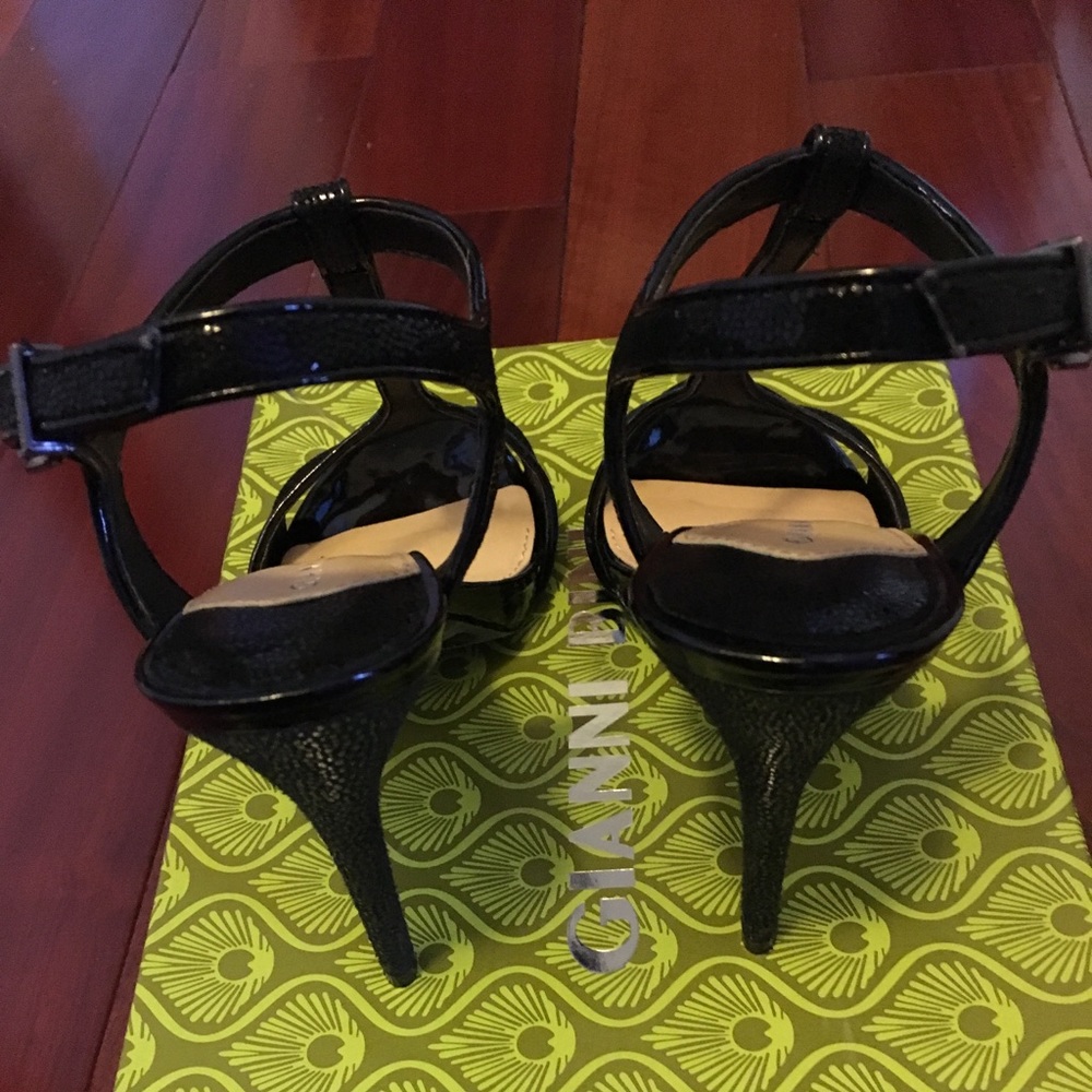 Gianni Bini Karina T-Strap Dress Sandals - Picture 3 of 3